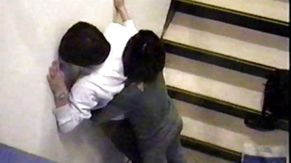 Berkeringat lesbian latihan dengan dua ruang kebugaran bokeh hot jepang dengan gym teman-teman